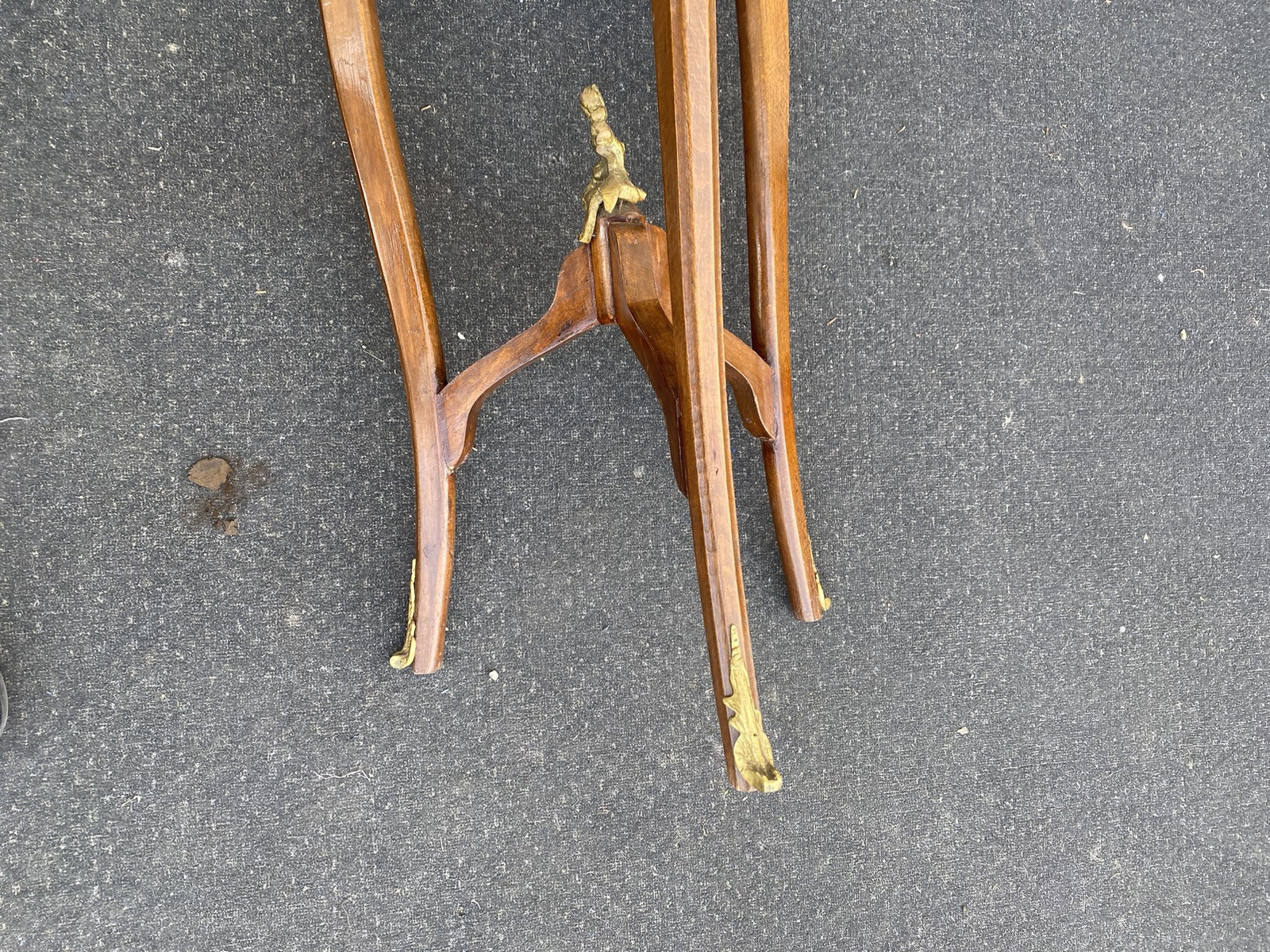 66568   Inlaid Louis XV Side Table Stand