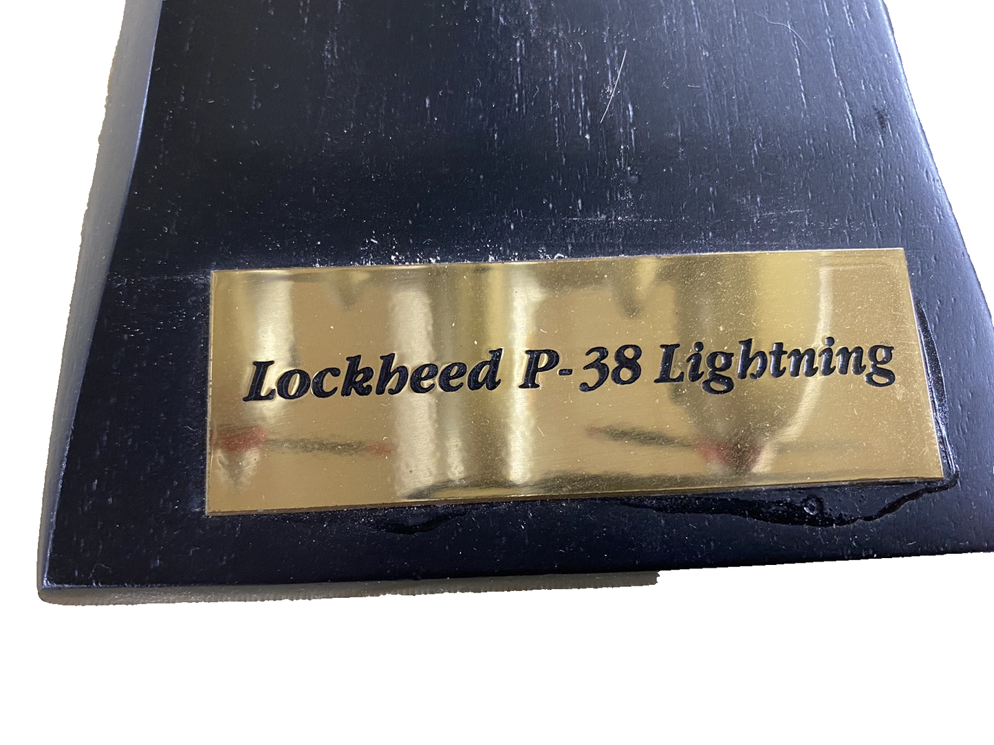 ES   220:          DANBURY MINT    LOCKHEED P-38 LIGHTNING  AIRPLANE Plane