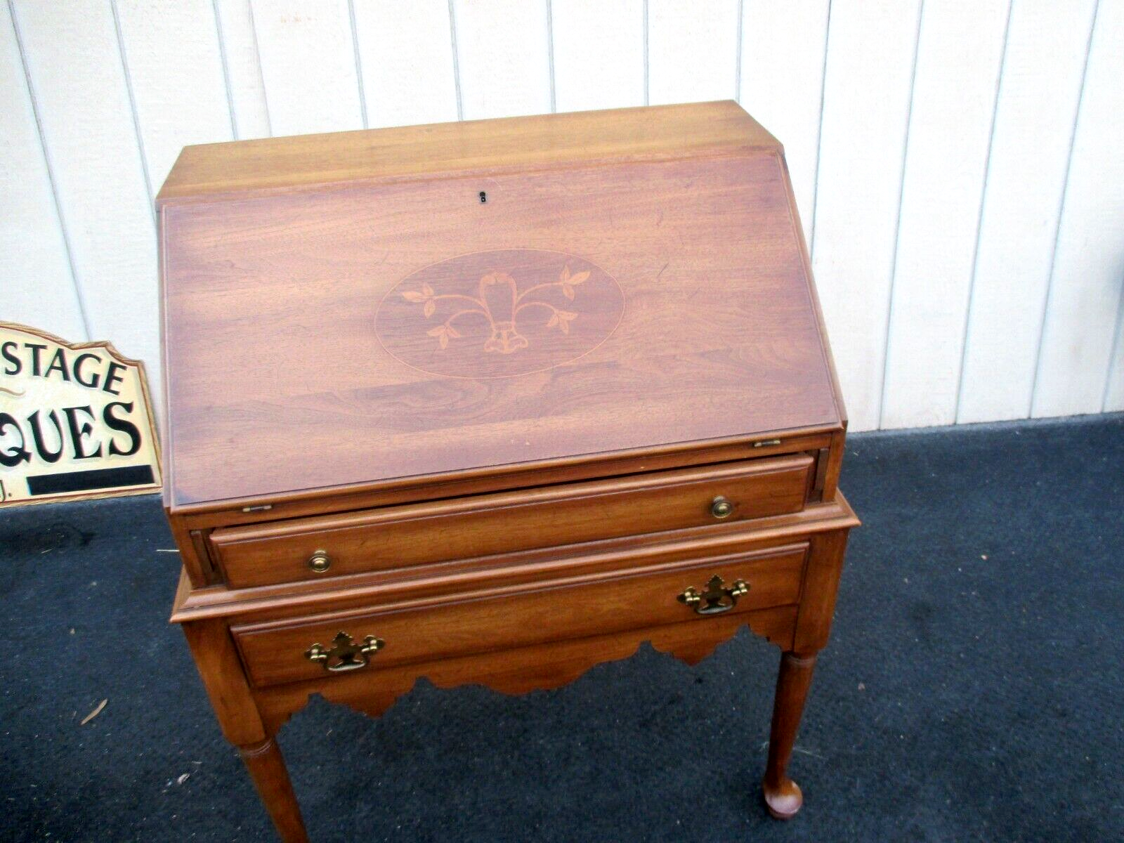 63998 Davis Furniture Inlaid Cherry Slantfront Desk