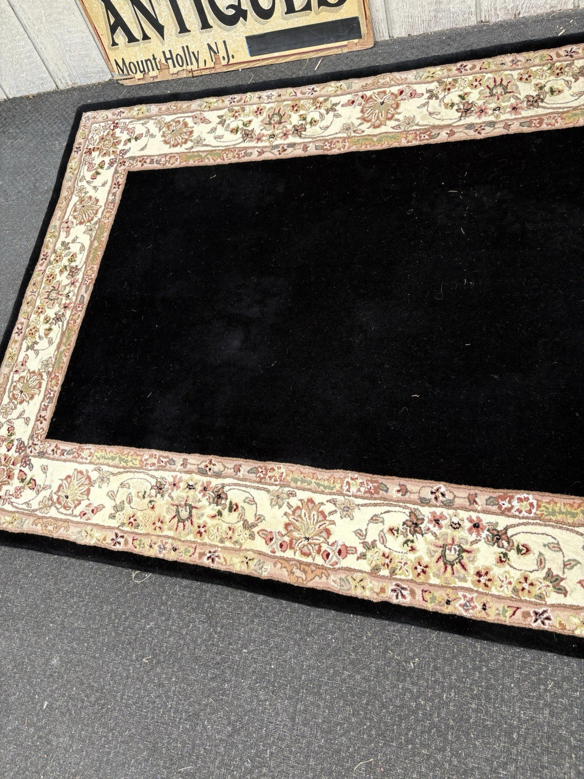 RUG 9: Oriental  KENNETH MINK  Carpet Rug    SIZE 4' x 6'