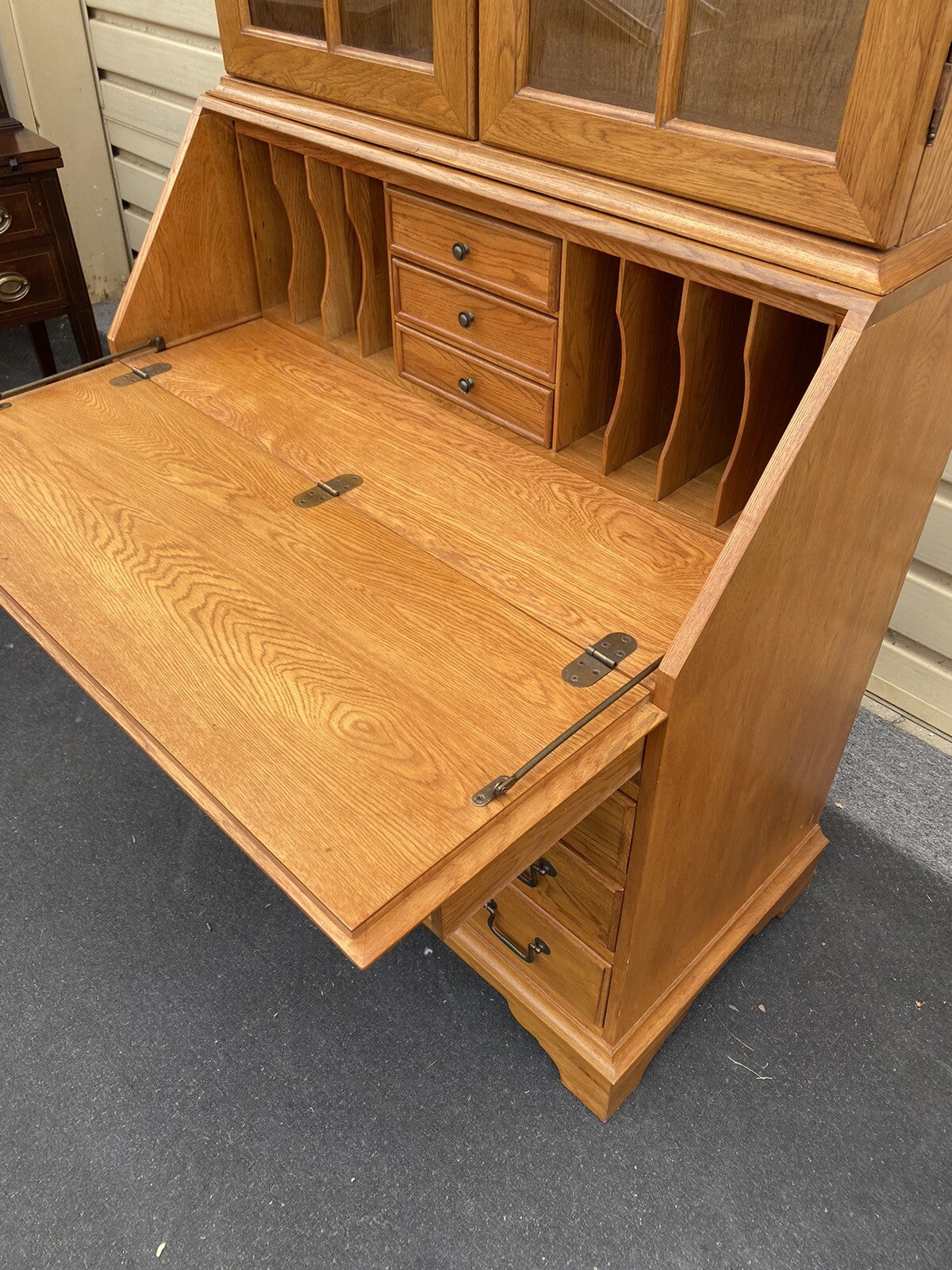 65784  Solid Oak Secretary  Desk RICHARDSON Furniture   with Bookcase Top