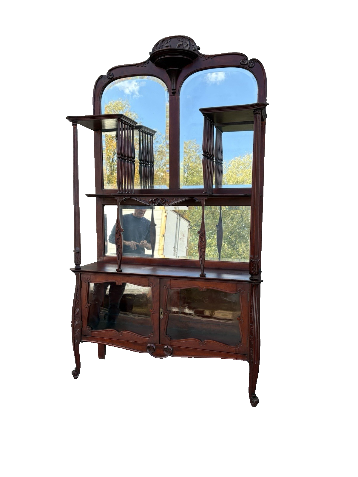 67148 Antique Mahogany Etergie Curio Display cabinet