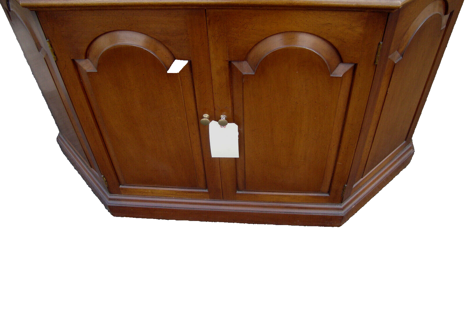 51131 BIGGS MAHOGANY 2 Piece  ARCHED GLASS DOOR CHINA CABINET