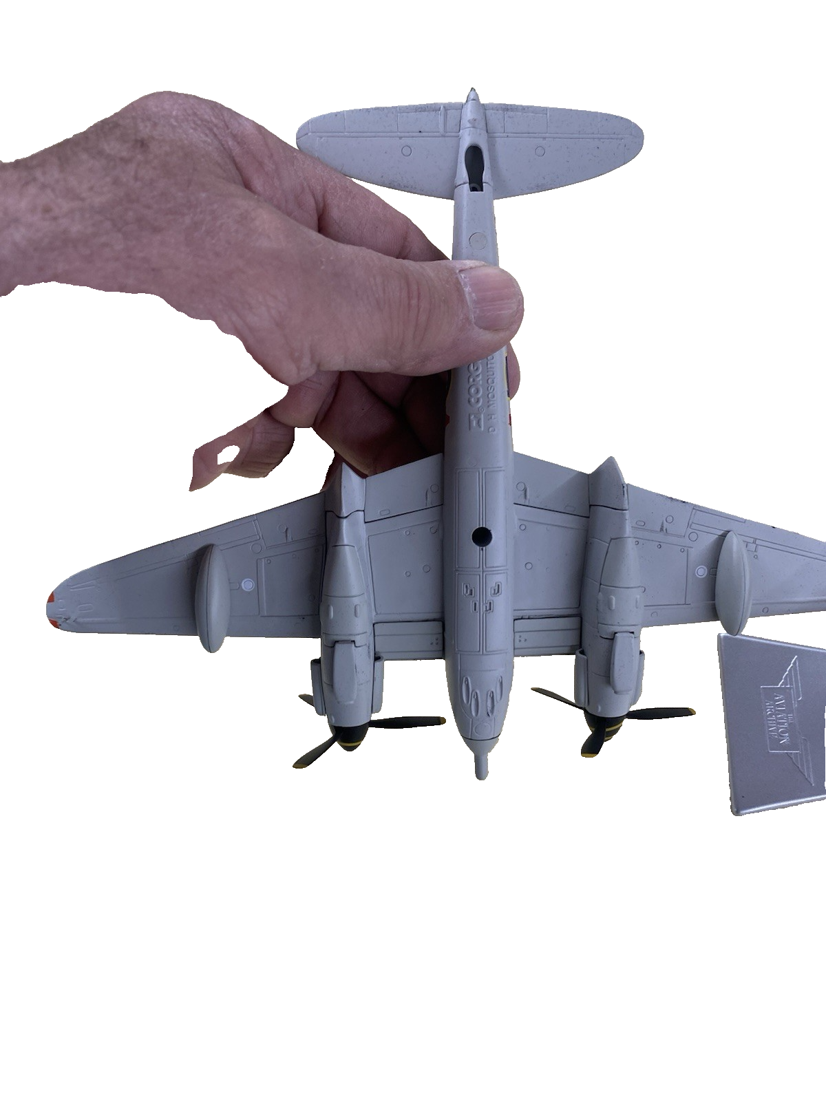 ES 213:   Diecast  Corgi AA32815 DH Mosquito FBVI 1945 Limited edition 795 /1500