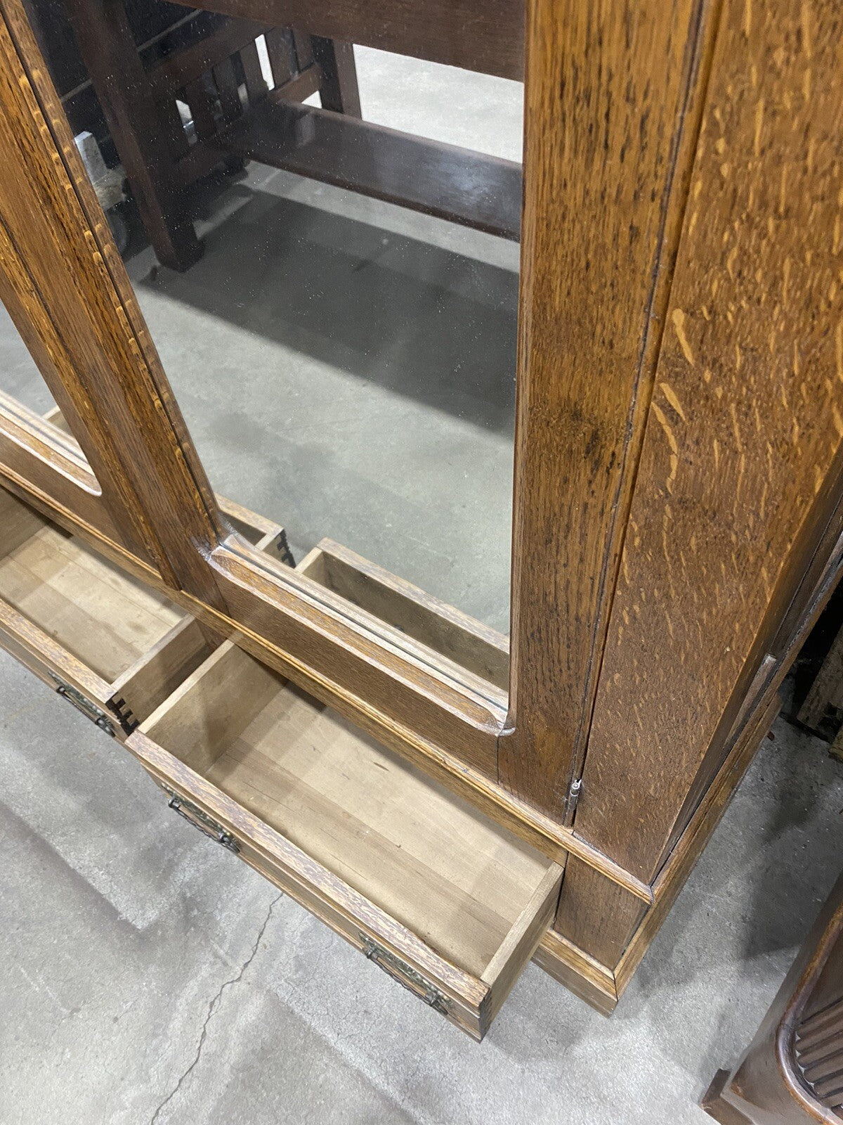 65564   Antique Victorian Oak 2 Door Wardrobe Cabinet