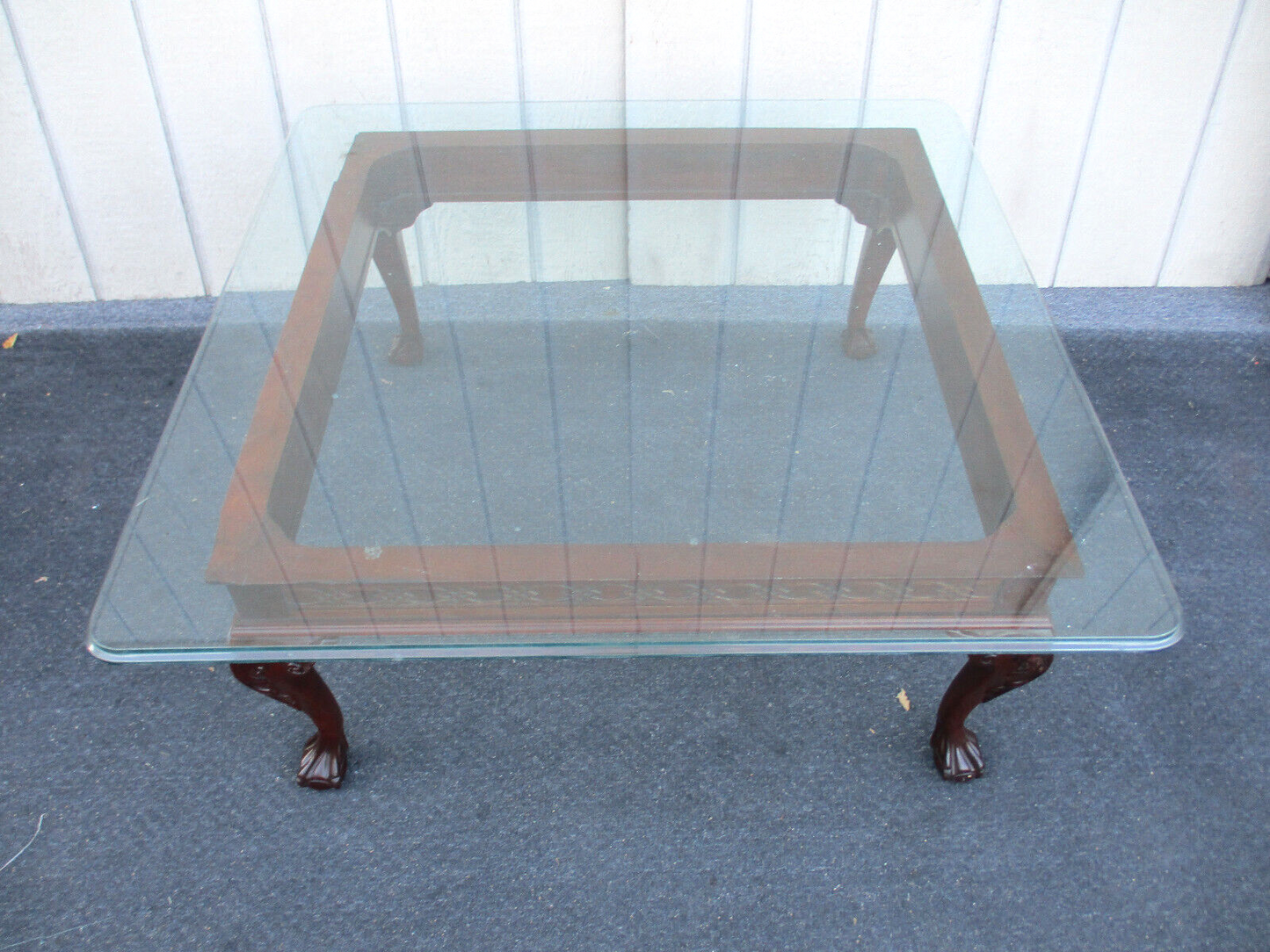 63903 Solid Mahogany Chippendale Glass Top Coffee Table Stand