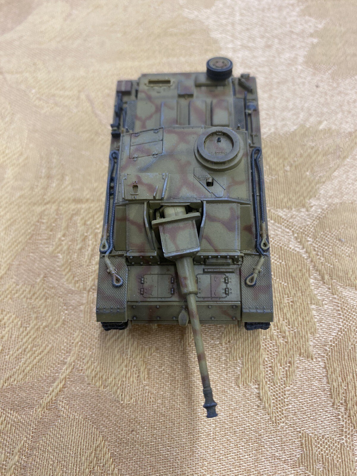 ES 54: Grouping of 7 Military Vehicles  Tanks    3 3/4" to 4" long