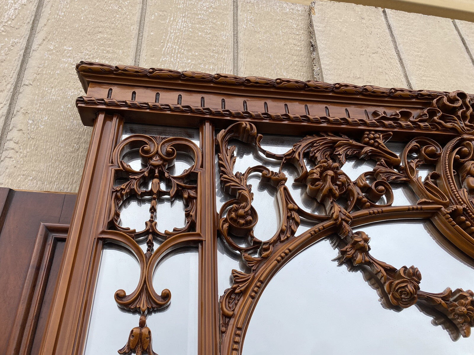 66238 Large Decorator RIO Furniture Fancy Mirror with Cherub s