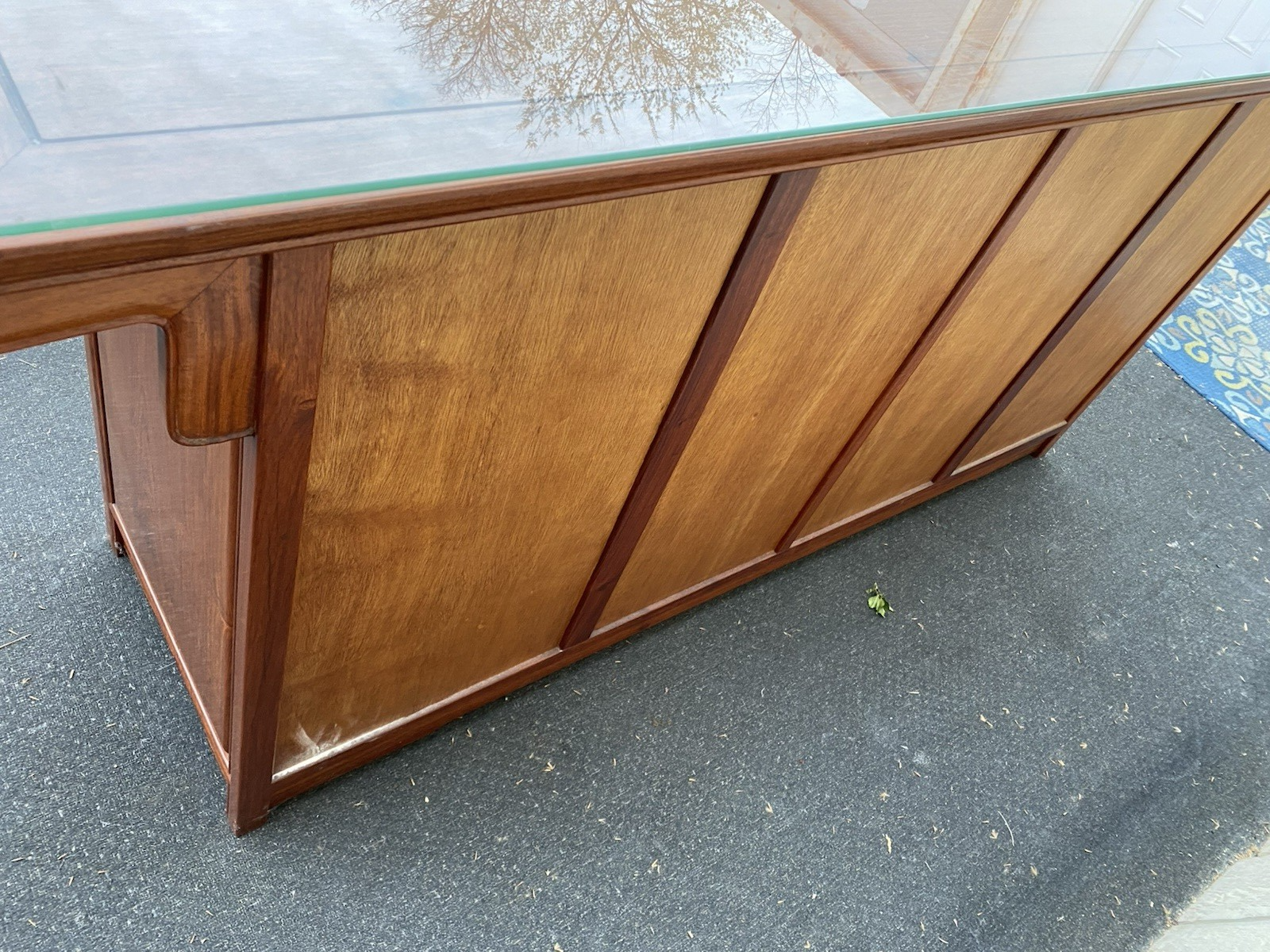 65443    Oriental Sideboard Server Cabinet