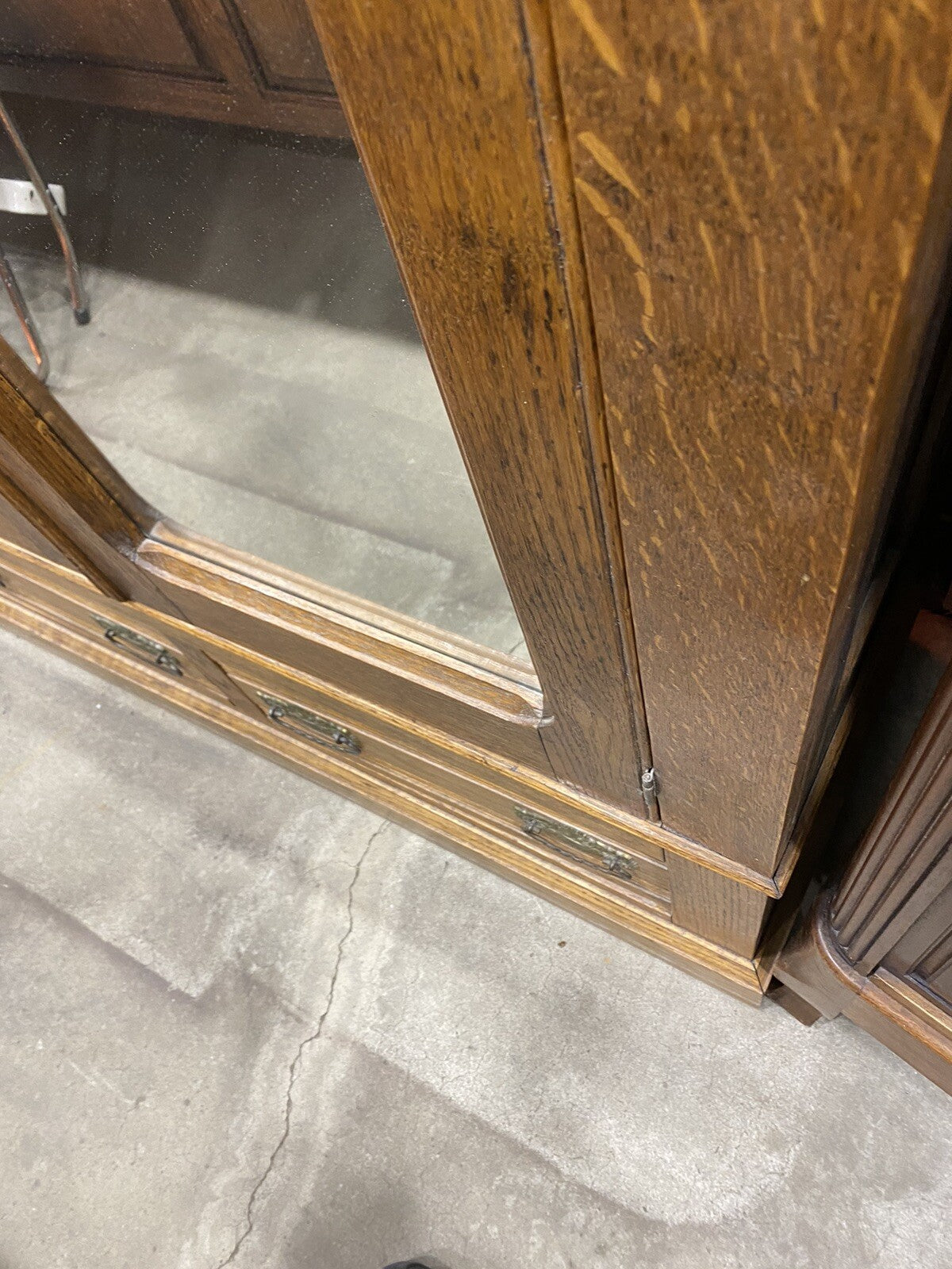 65564   Antique Victorian Oak 2 Door Wardrobe Cabinet