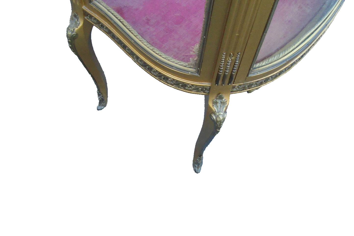 61738 Gold Bow Glass Lighted Curio Cabinet Etergie