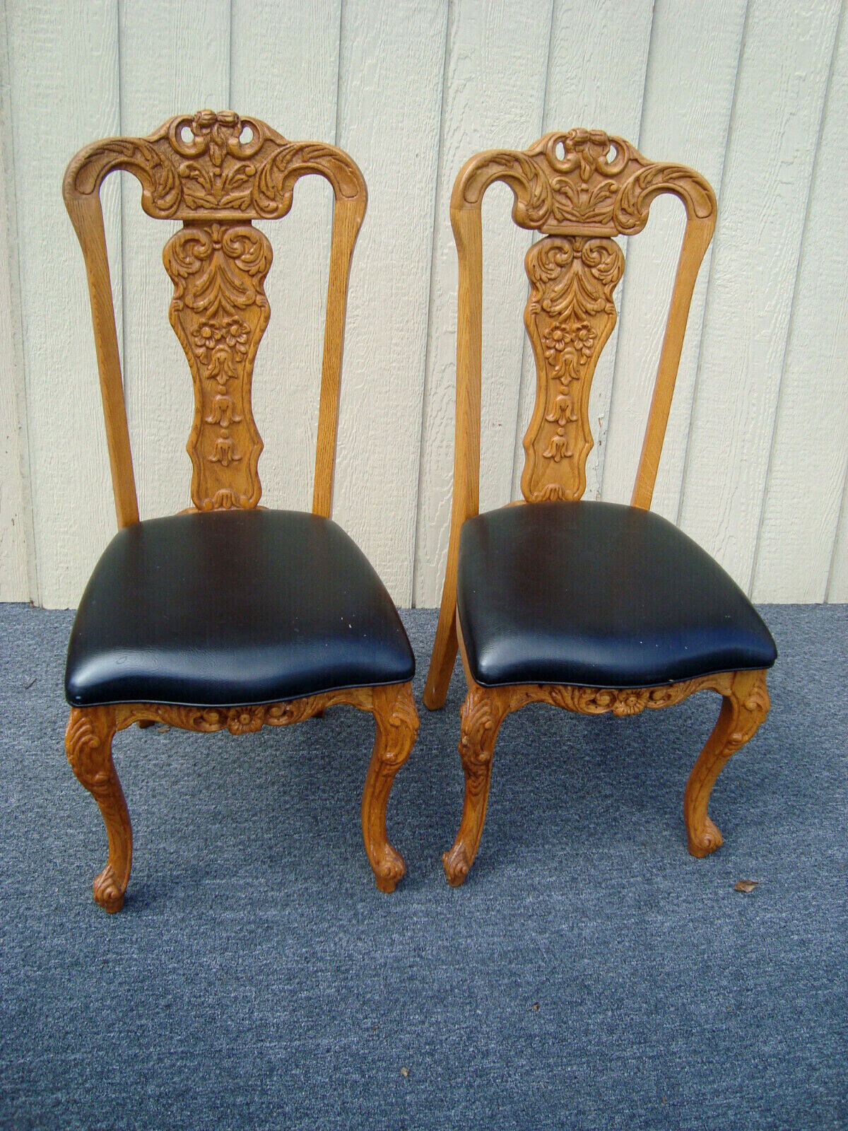 61327  Pair Solid Hand Carved Oak Dining Accent Chairs MONA LISA FURNITURE ??
