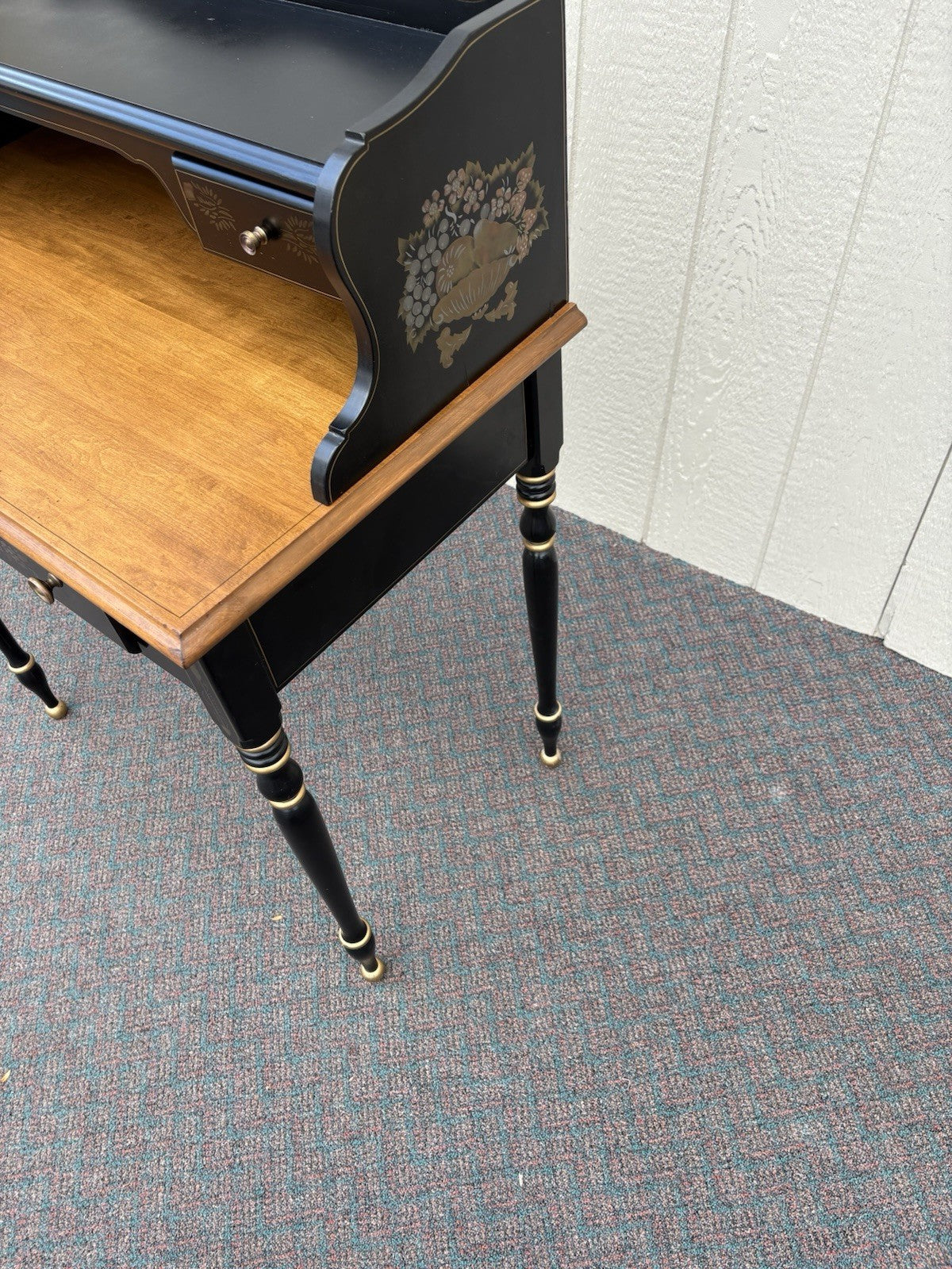 67129 ETHAN ALLEN Office Stenciled Office Desk