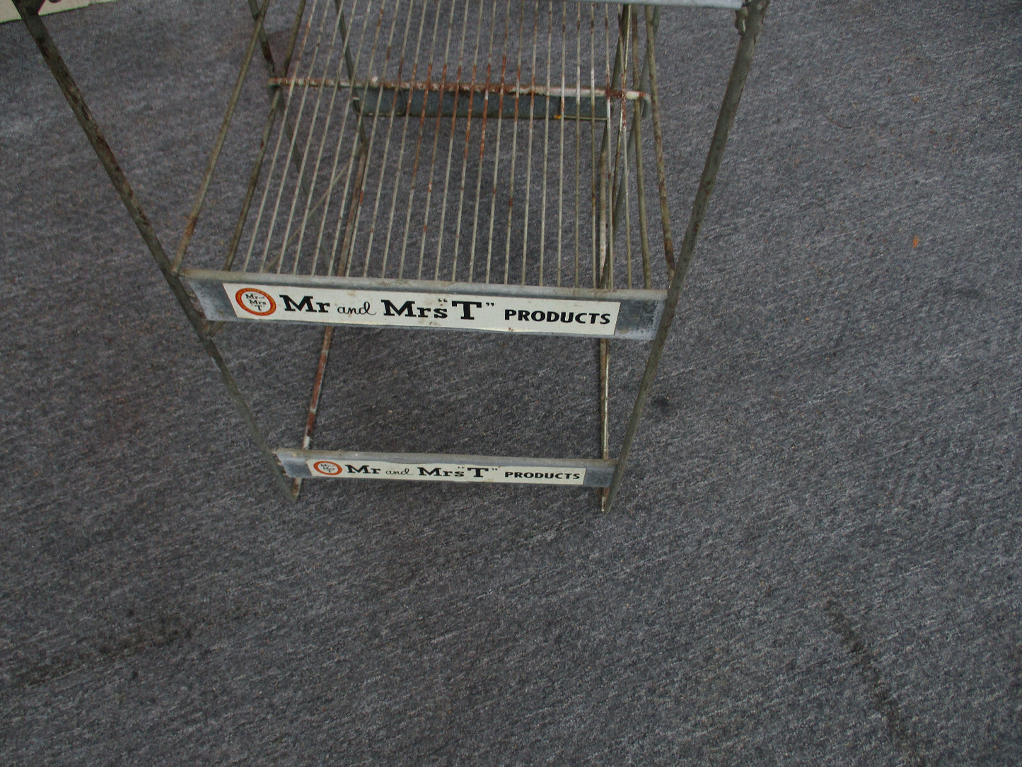 62841- PL:    Industrial Metal Stand Display Cabinet with Advertising MR  MRS T