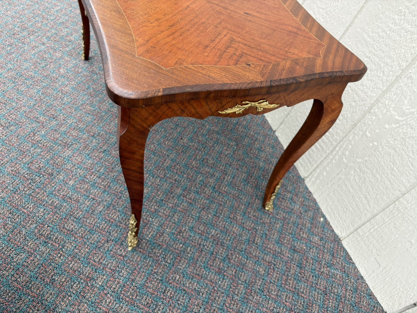 66937 Inlaid  ARTURO BARZI  Louis XV Coffee Table Stand