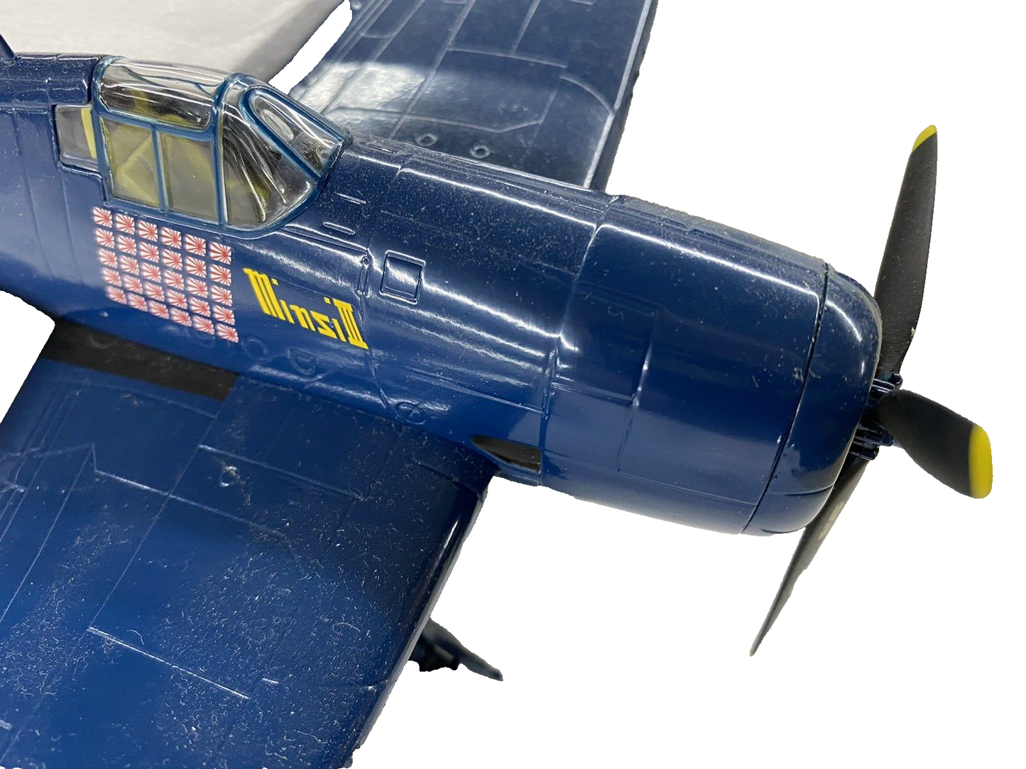 ES 309:  DIECAST ARMOURS Colllection F M 98174 U S NAVY WW II ACE F4F5 Hell CAT