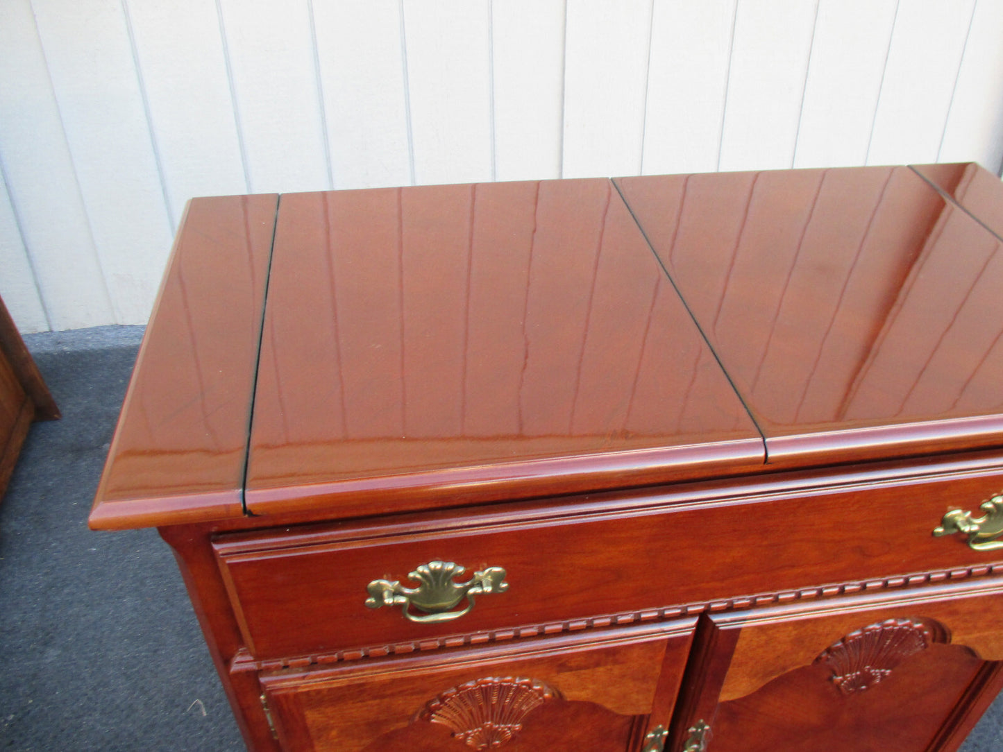 63966 Mahogany Bar Cart Server Cabinet Flip Top