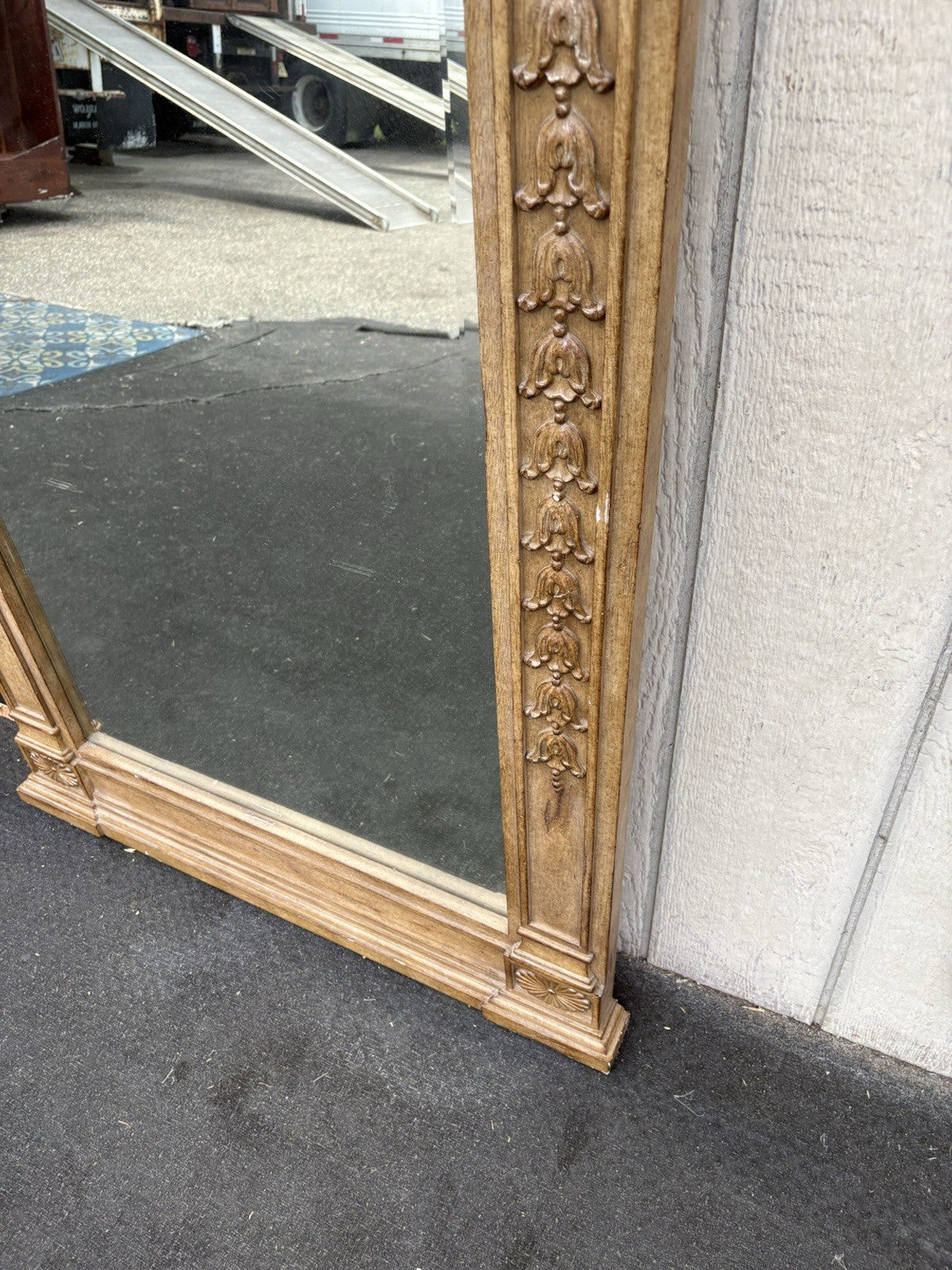 66851  Decorator Large Gryphon Accent Mirror