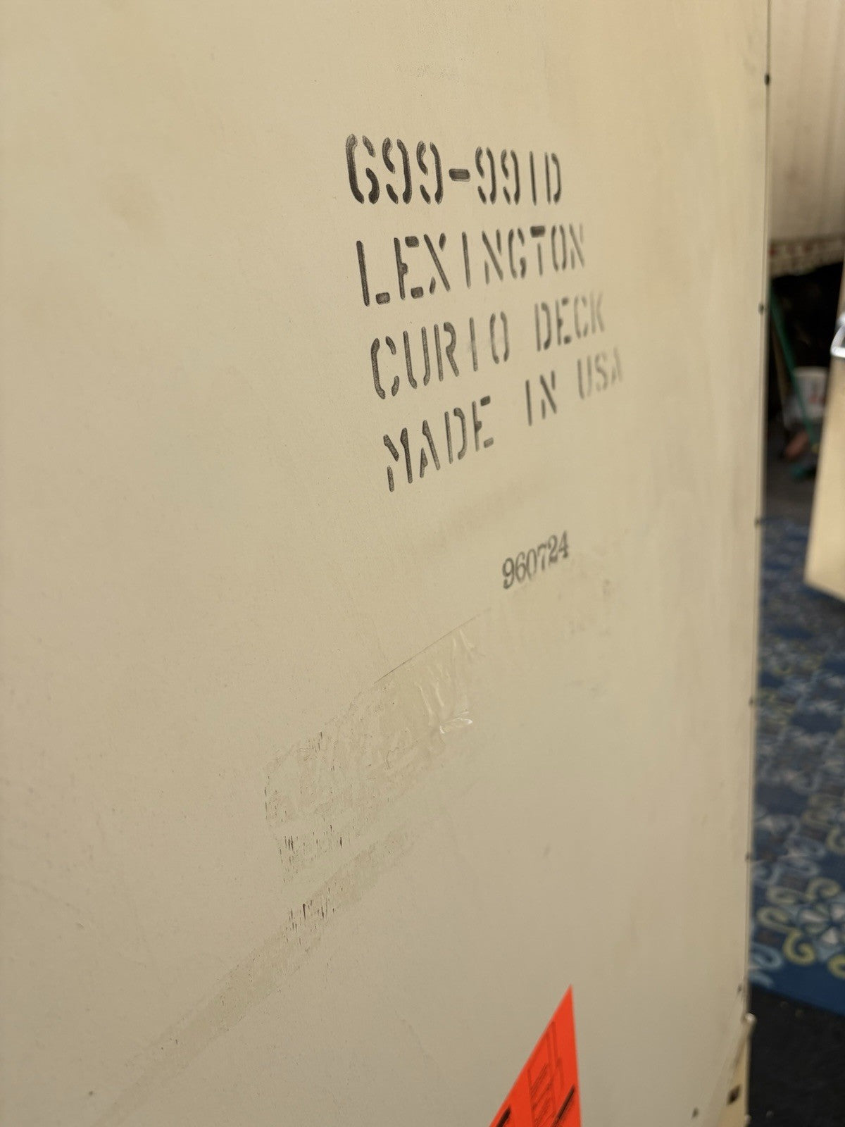 66690 Lexington Furniture  PALMER HOME COLLECTION  Curio China Cabinet Decorator