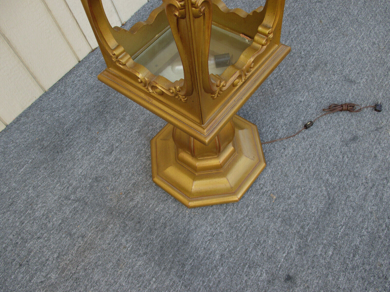 62471  Mid Century Modern Gold Curio Cabinet Etergie