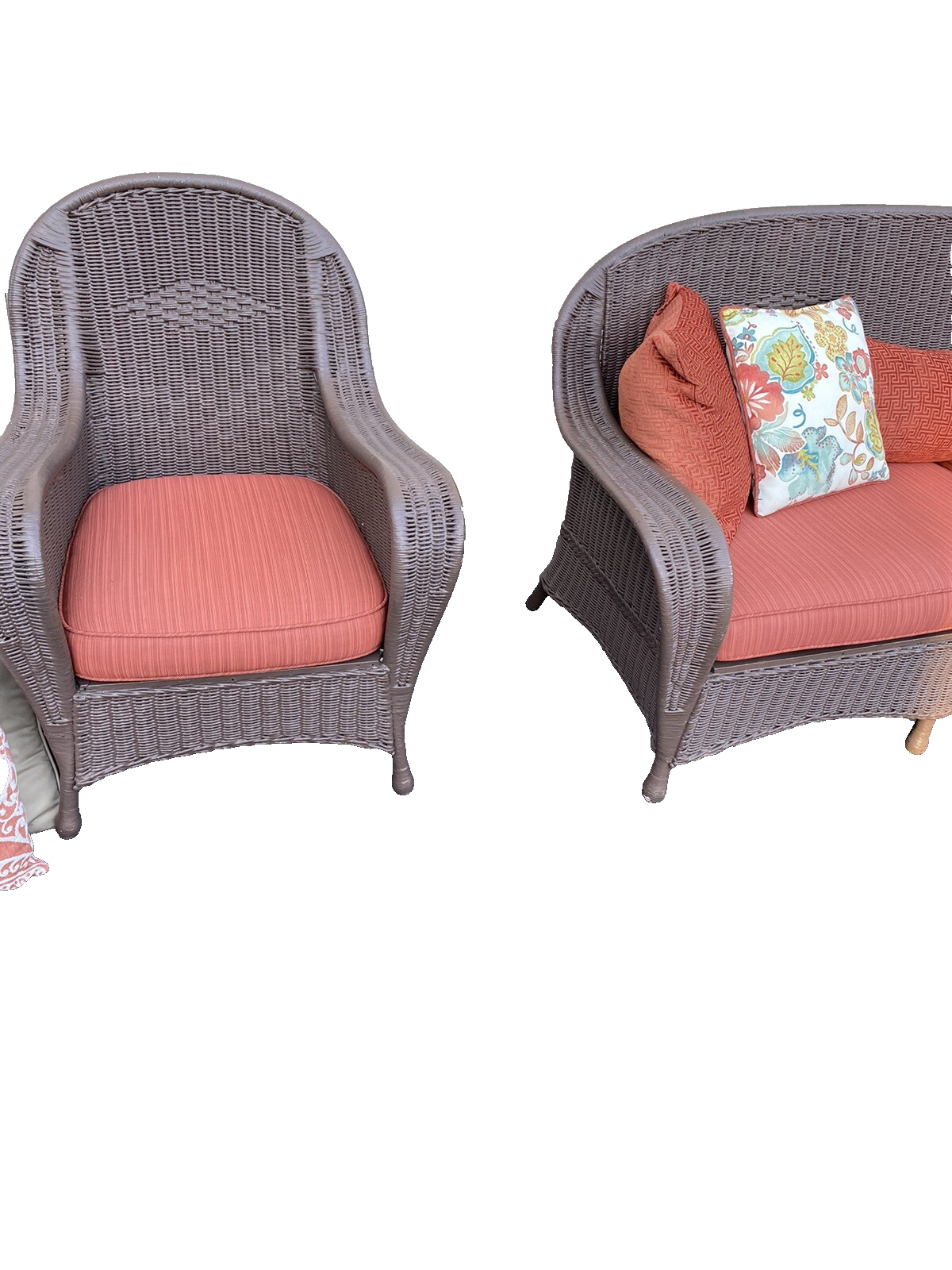 66020   Antique Victorian Wicker  Sofa Couch Armchair Chair with 2 lamps