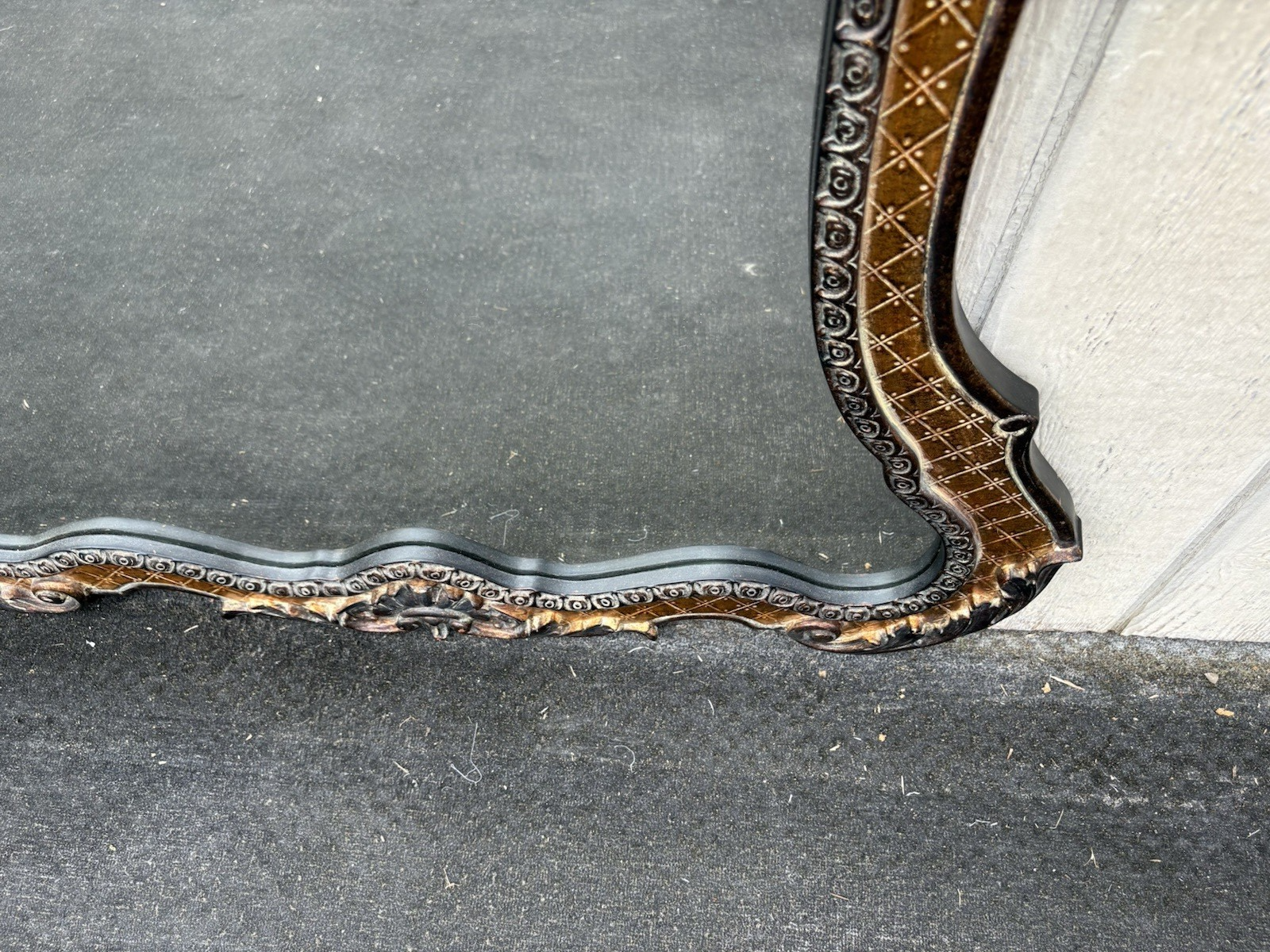 66845 Fancy Decorator Mirror in Fancy Picture Frame