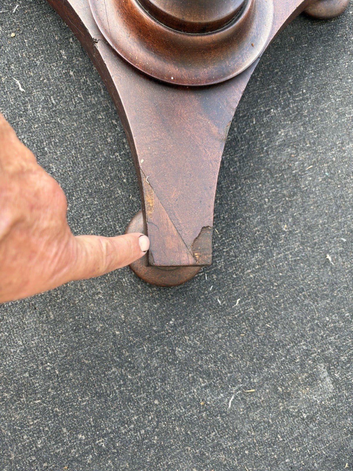 66633 Antique Empire  Needlepoint Fireplace Fire Screen