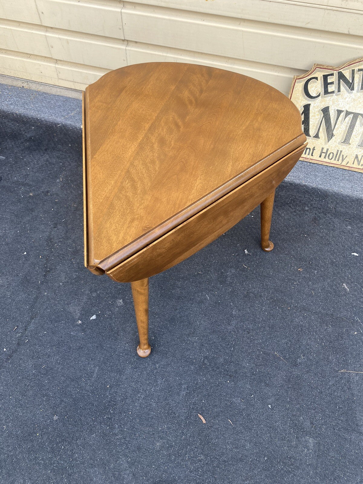 65793 ETHAN ALLEN Maple Dropside Lamp Table Stand