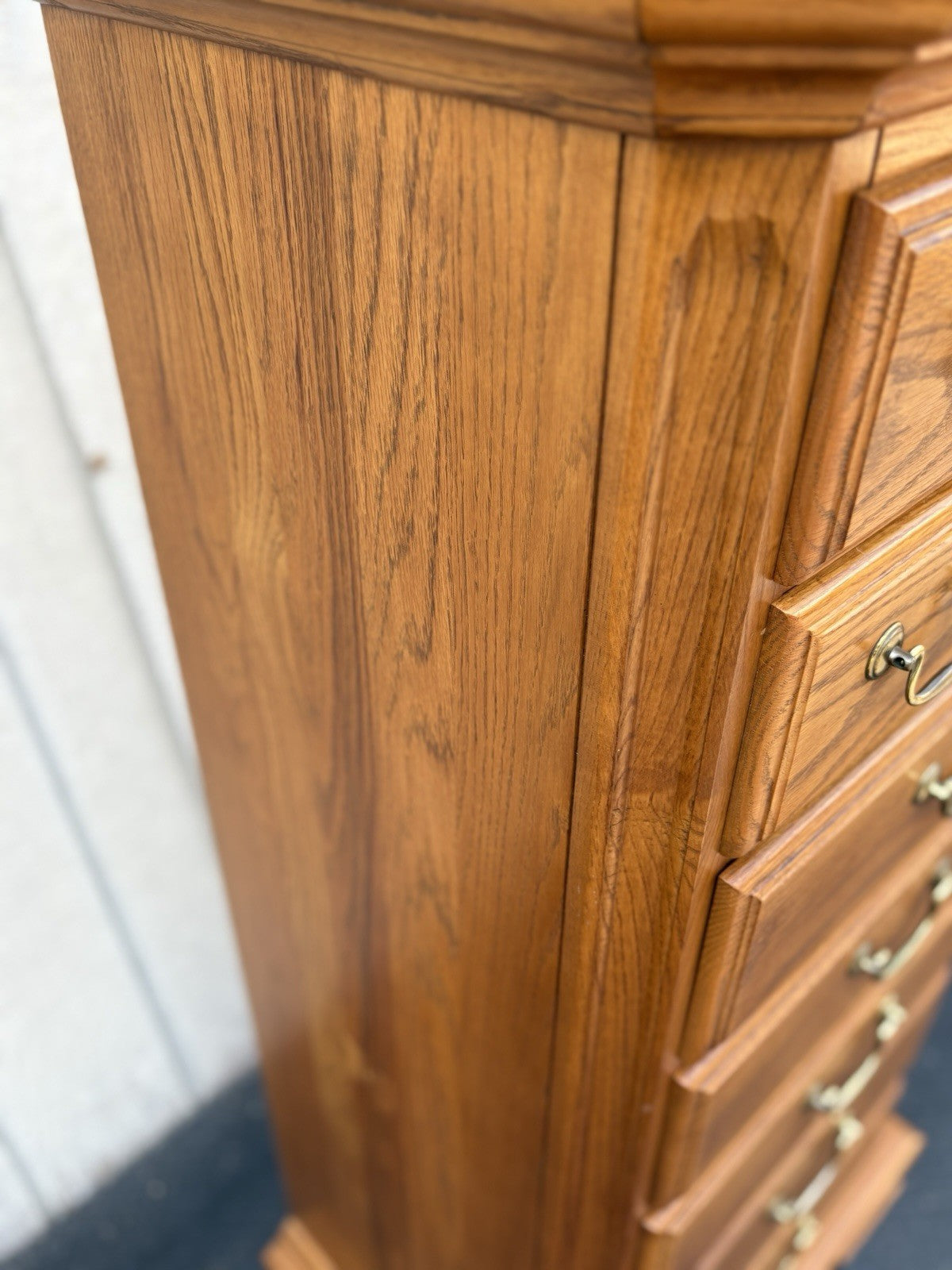 66748   Oak Lingerie Chest Dresser