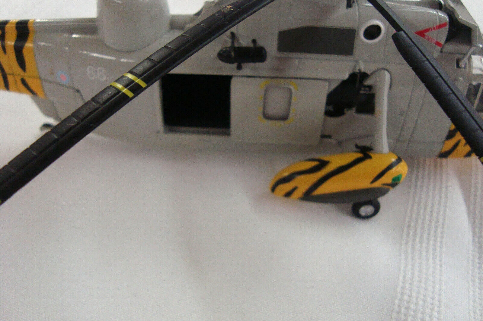 ES44:Corgi Aviation Archive Legends Westland Sea King Tiger Squadron Association