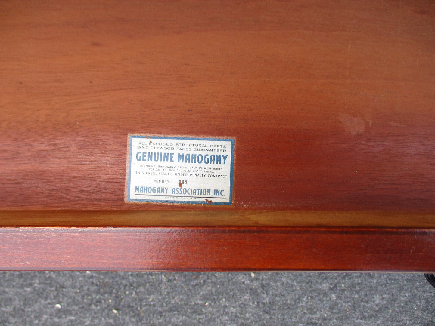 63289 Banded Mahogany Lamp Table Stand With Drawer