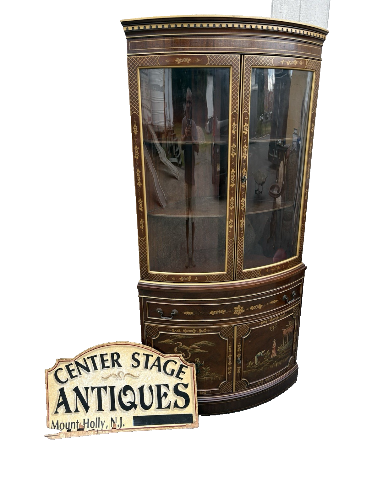 66946 Drexel Oriental Corner China Cabinet Curio