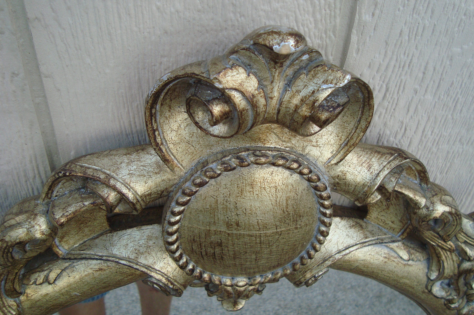 59284 Oval  Decorator Mirror in Fancy Picture Frame