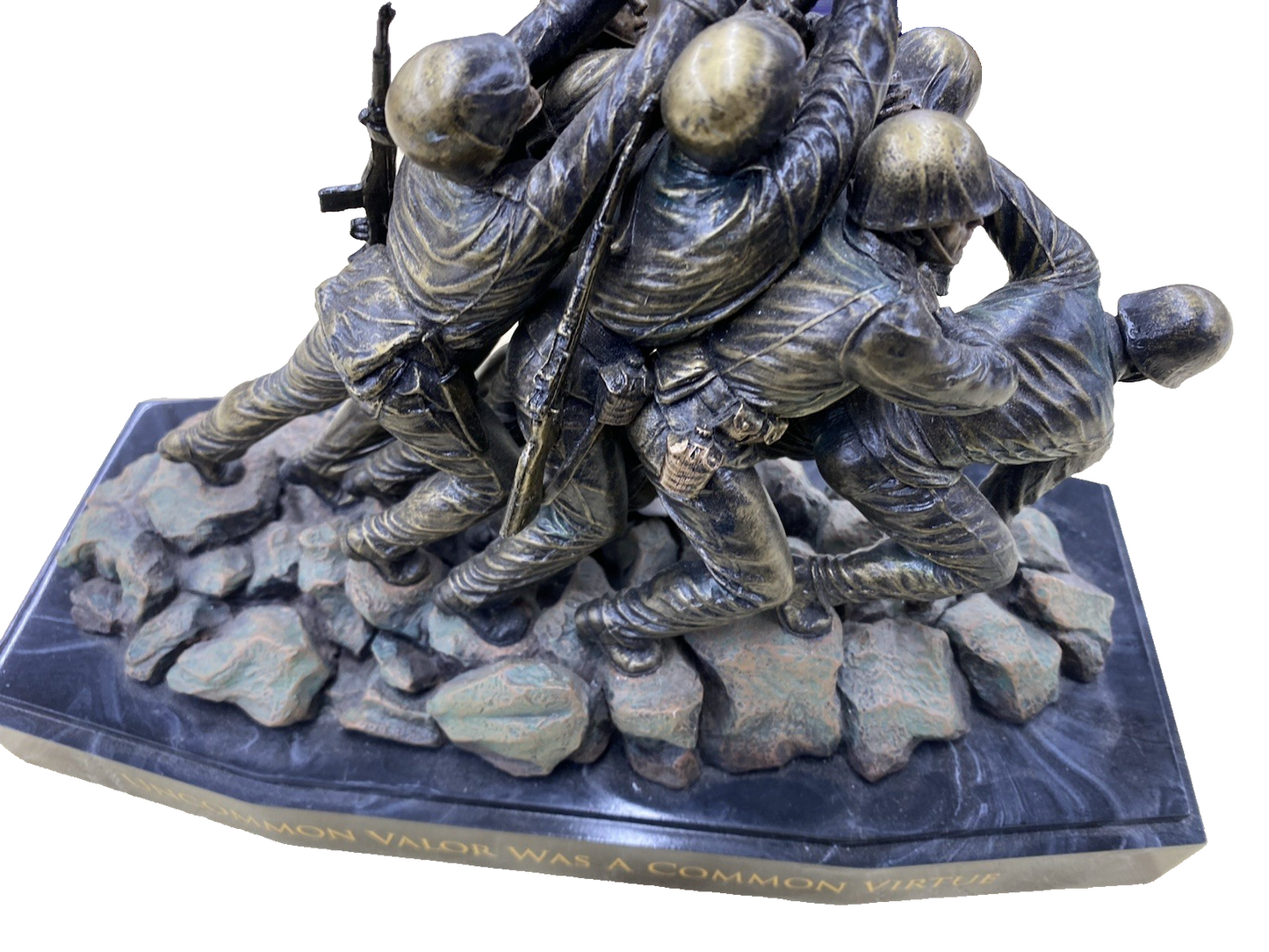 ES 420: Uncommon Valor Was A Common Virtue Statue 2007 Bradford Exchange