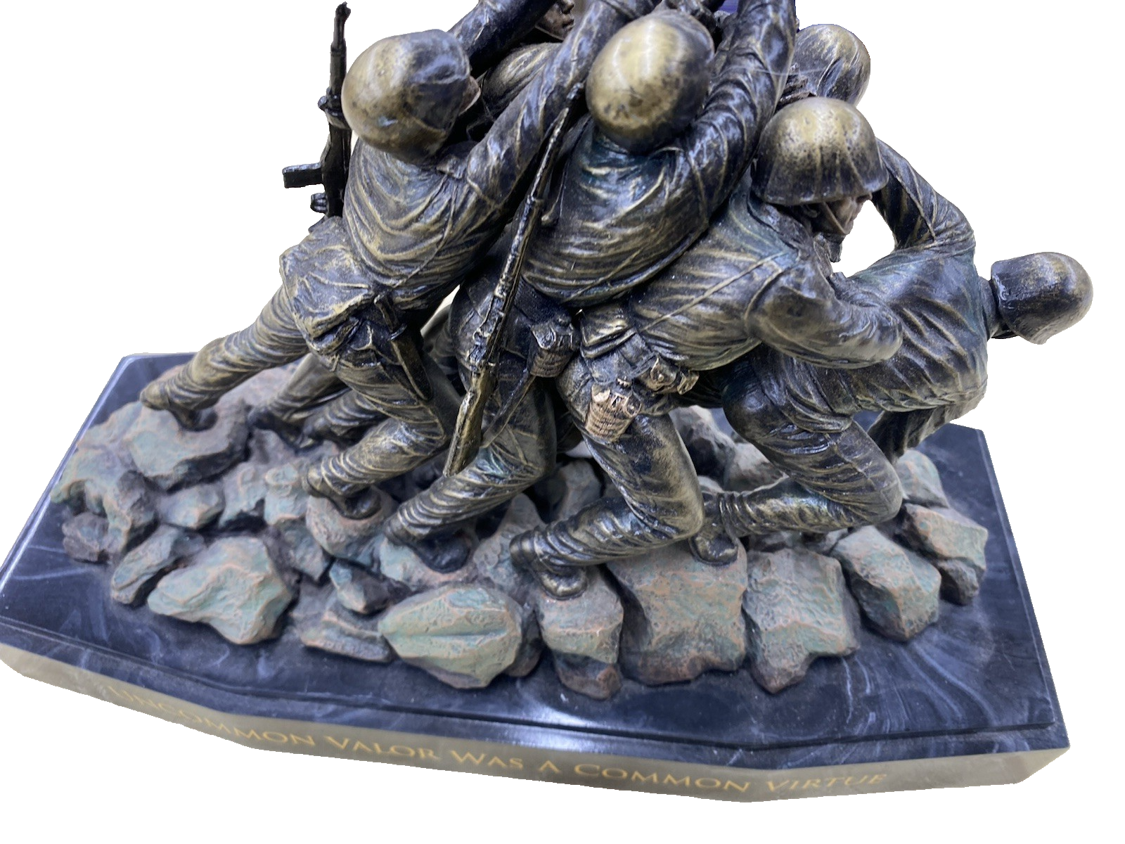 ES 420: Uncommon Valor Was A Common Virtue Statue 2007 Bradford Exchange