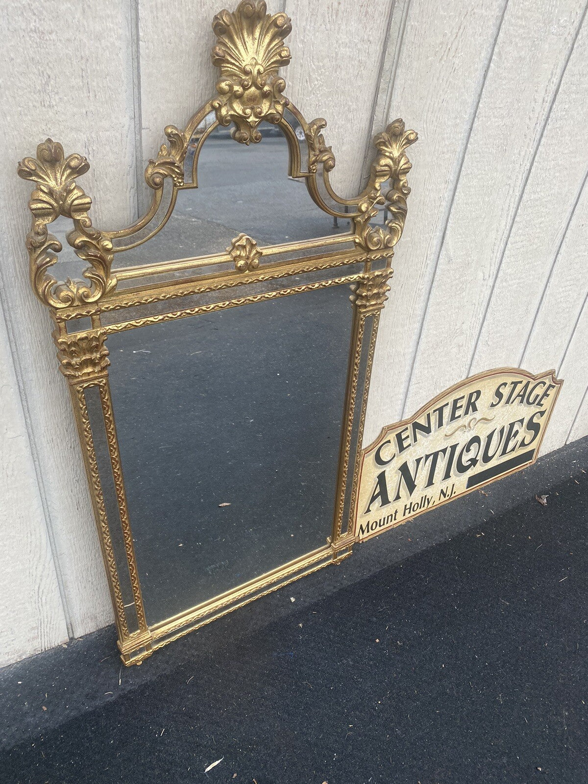 65223  FRIEDMAN BROTHERS Decorator Mirror