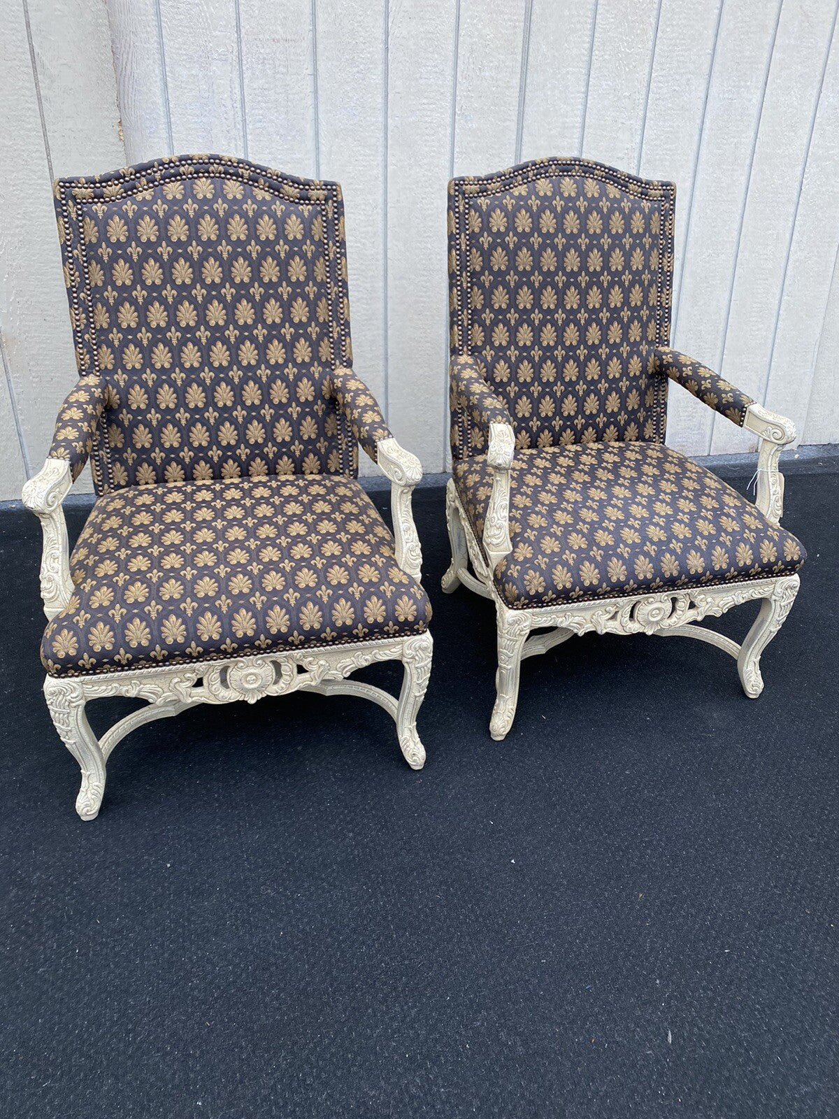 61185  Pair Romantic Shabby Armchair Chair s