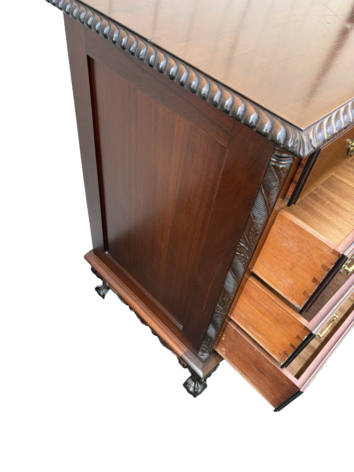 67006  Mahogany Feldenkreis ??  Dresser Chest with Claw Feet