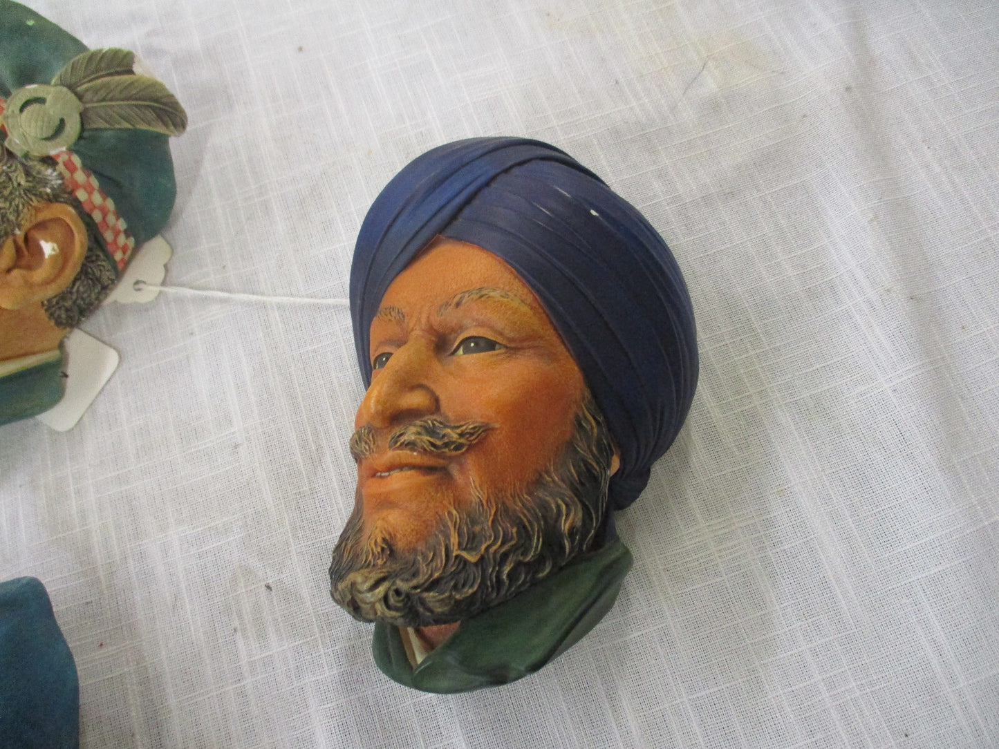 COL WW:     Set of 5  BOSSONS Figures    