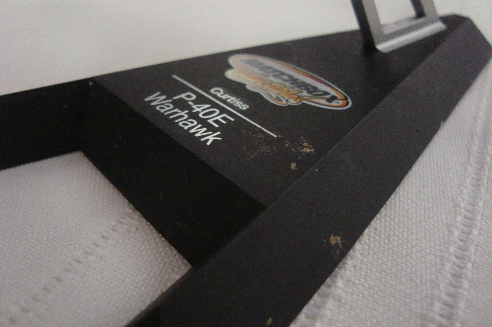 ES39 MATCHBOX Collectables WWII Curiss P-40E Warhawk "Aleutian Tigers"