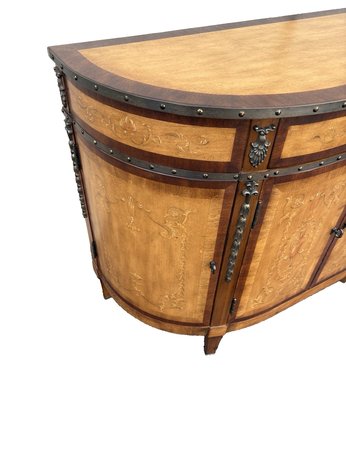 67144 HOOKER Furniture Seven Seas Decorator Sideboard Server Cabinet