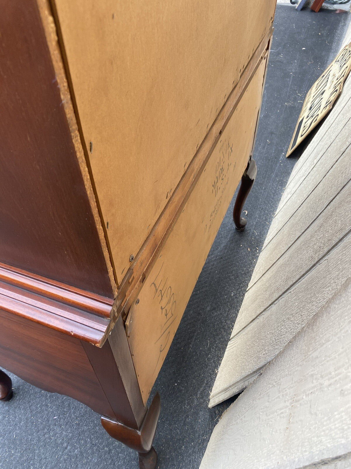 64546 Dixie Inlaid 2 Piece Banded  Mahogany Queen Anne High Boy