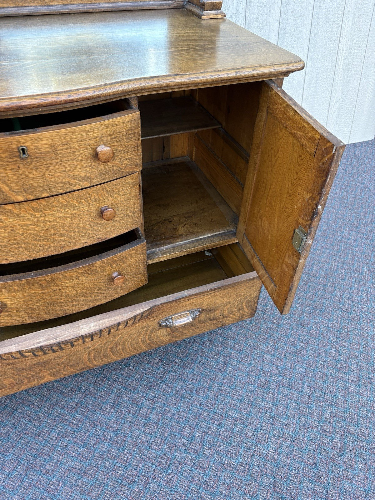 67012 Antique Victorian Oak Lion Head Buffet Sideboard Cabinet
