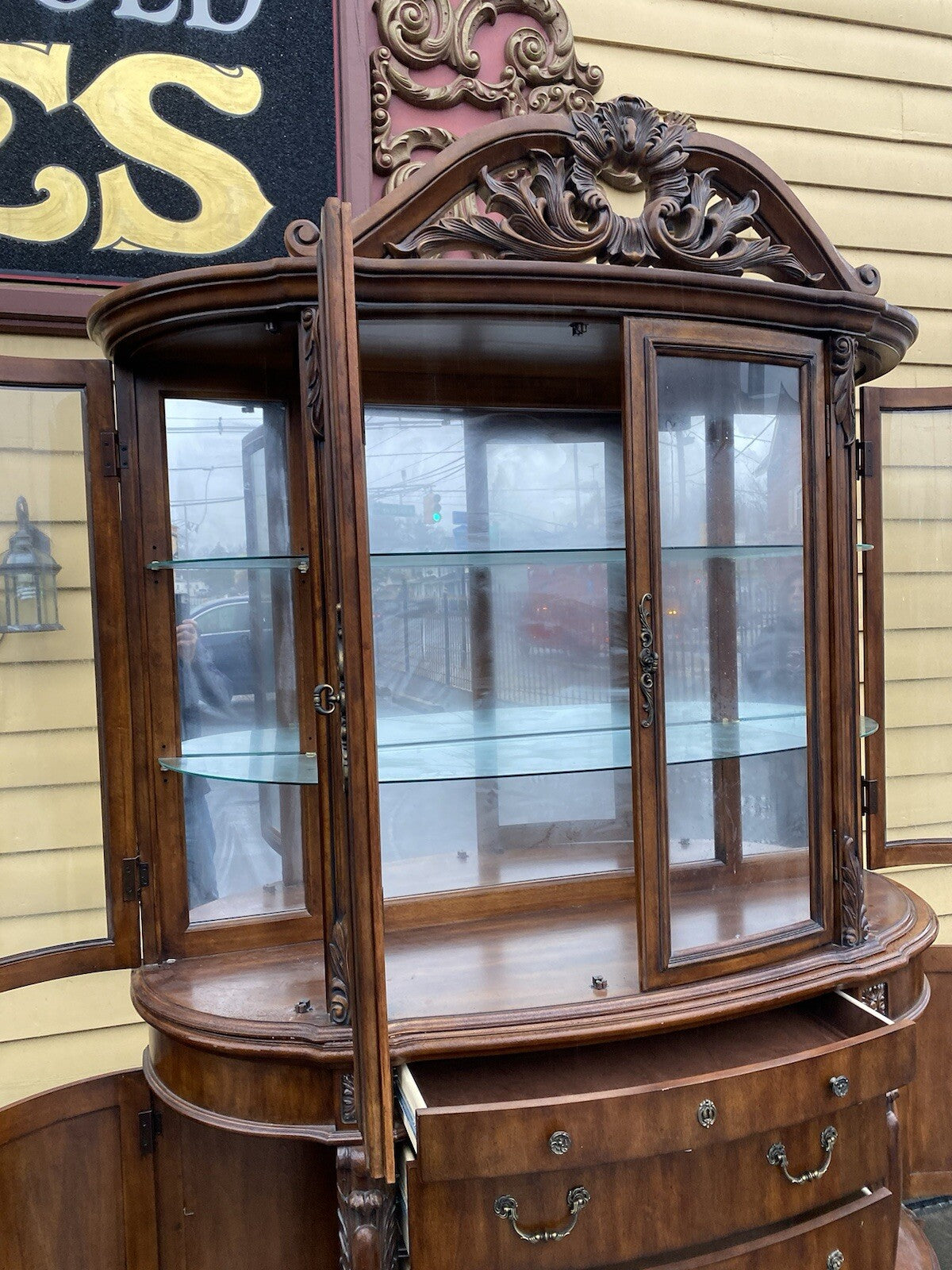 66397  Large Bow Glass PULASKI 2 Piece Curio Cabinet