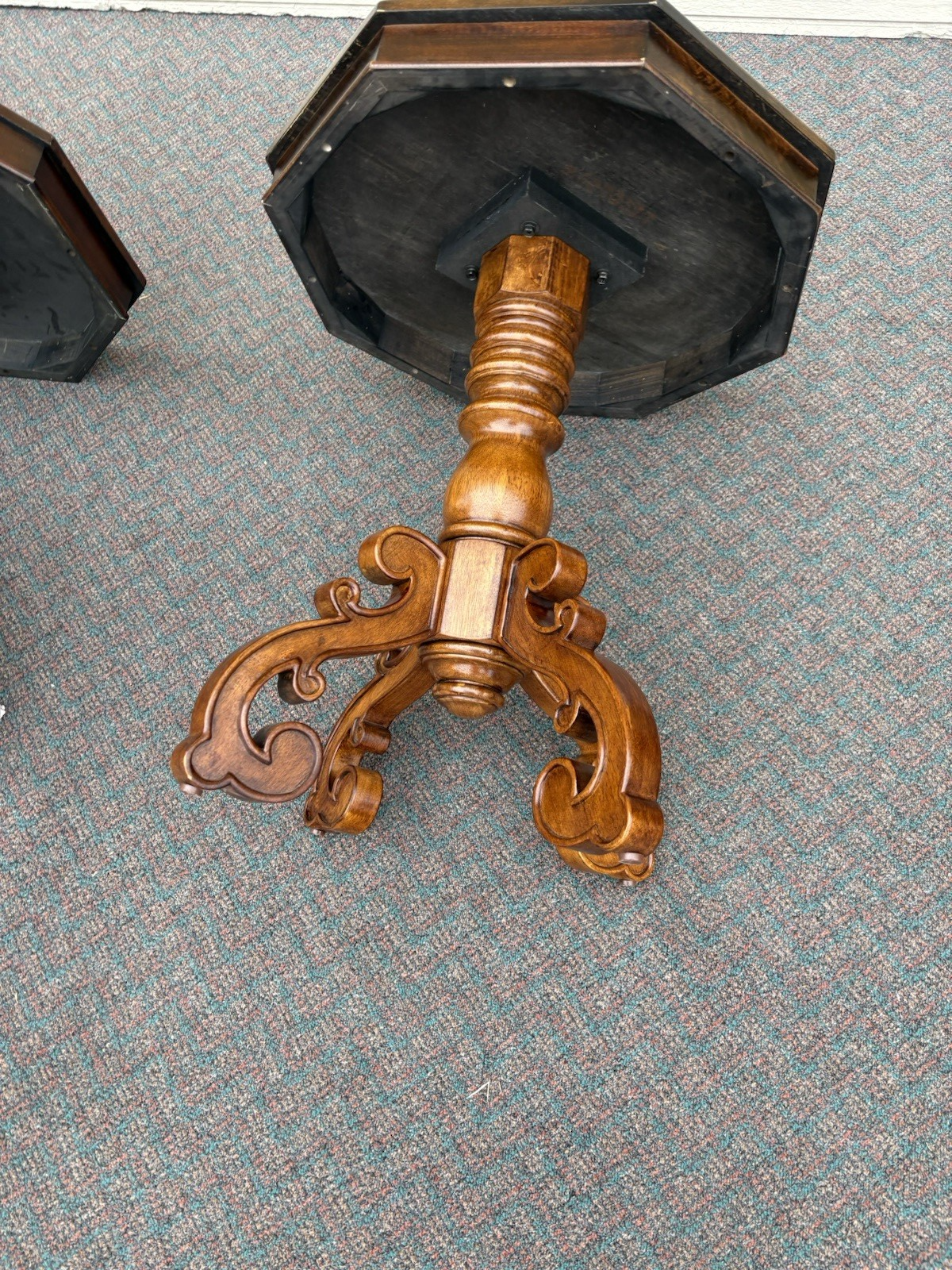 67102 Pair Decorator Lamp Table Stand s