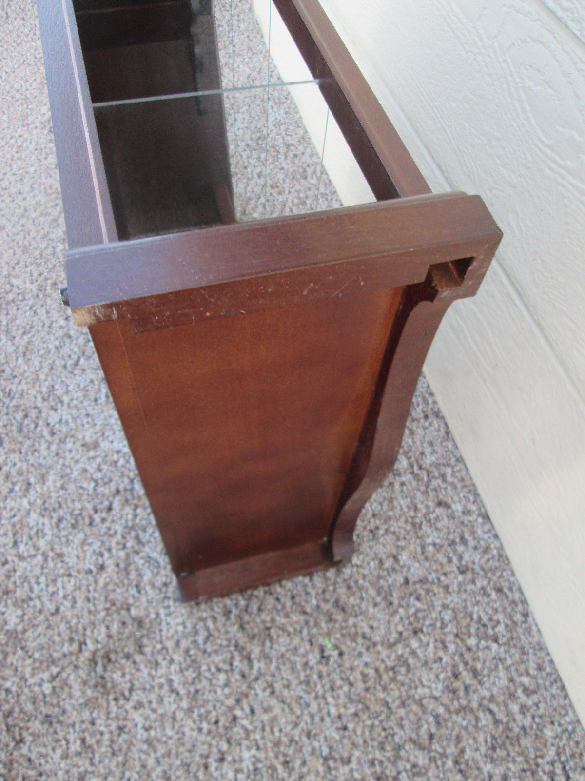 52122 Mahogany Open Glass Shelves Curio Whatnot Wall Shelf