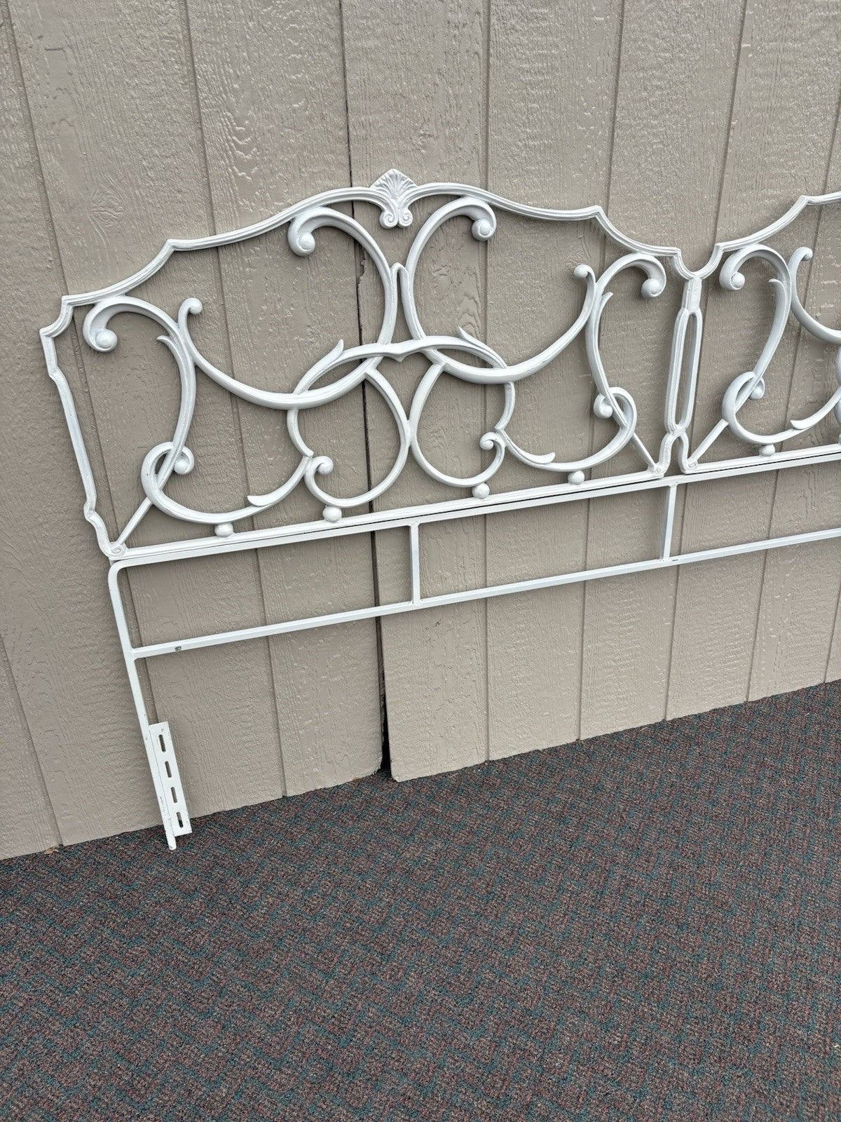67185 KING Size Metal Decorator Headboard Bed
