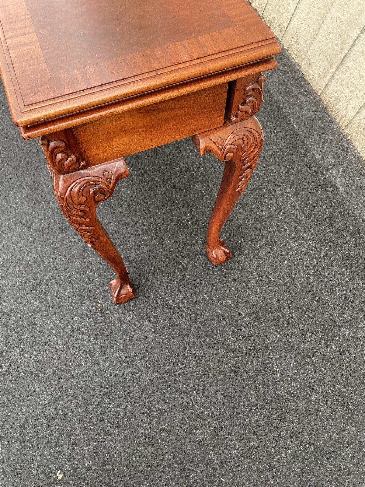 64531 Banded Mahogany  Ball And Claw Foot Carved Flip Top Game ? Dining  Table