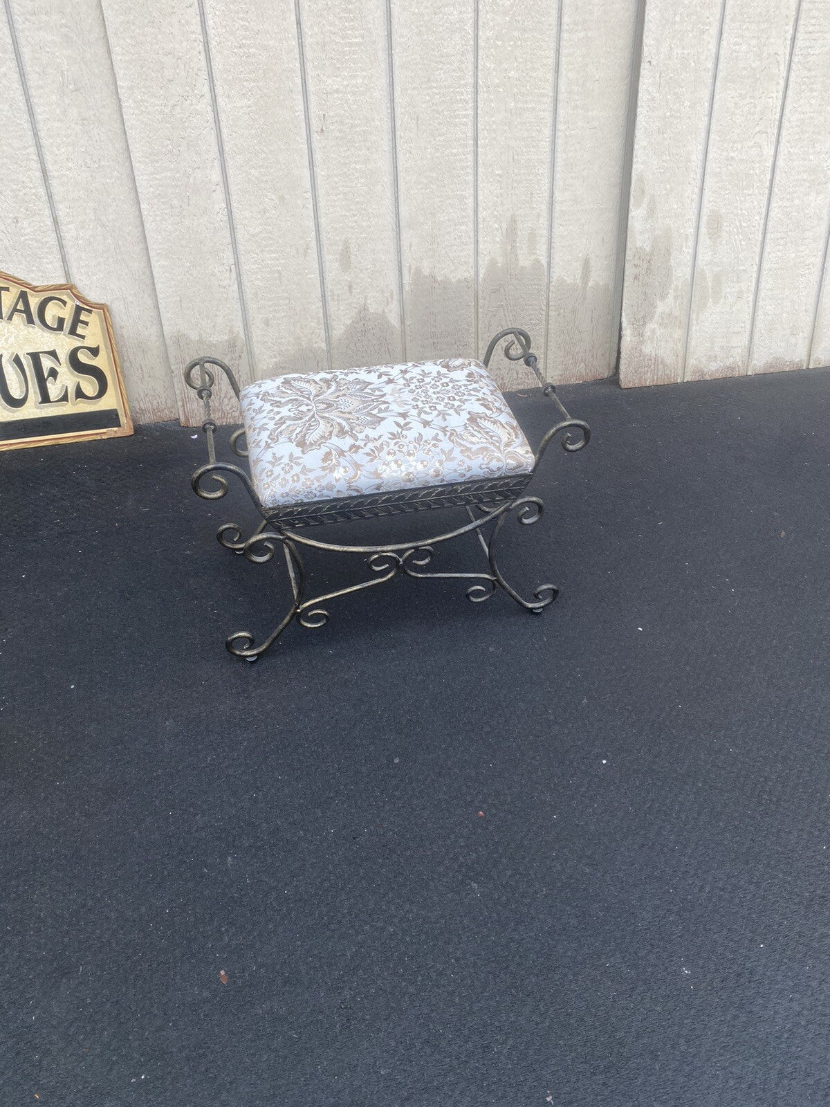 66353   Quality Fancy Scrolled Iron Vanity Bench Stool Ottoman