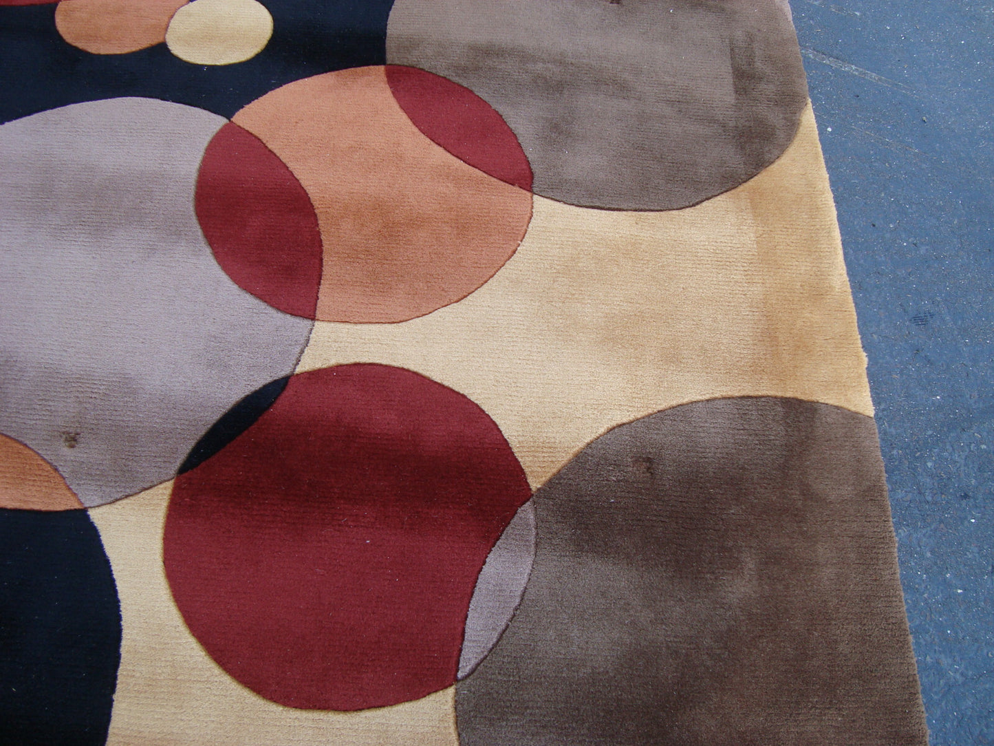 Rug 206 Large NEWWANW 37 BLK80BO  Modern Machine Made Wool Rug SIZE  8' x 11'